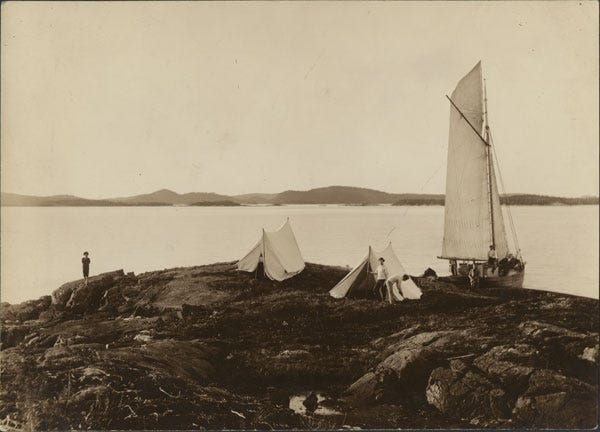 Fig. 71. Holloway, Robert Edwards. “Tea Kettle Island, Dildo Run.” The Rooms Archive, A 33–65, Holloway Studio Collection, ca. 1896–7.
