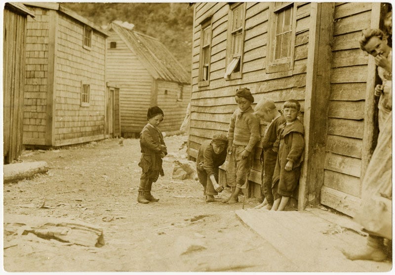 Fig. 73. Holloway, Robert Palfrey. “Pitch and toss.” The Rooms Archive, A 7–12, Holloway Studio Collection, 1913.