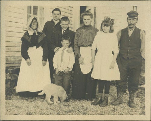 Fig. 76. Delatour, Beeckman J. “The Evans family at Ha Ha Bay.” The Rooms Archive, VA 129–89.1, International Grenfell Association Photograph Collection, 1915.